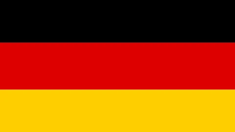 中超新贵11人激战9人仍胜出，连获两连胜，天津队与海港持平，李霄鹏遭遇两连败