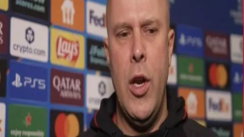 伊朗劲旅阿拉克佐伯10胜7负引关注，战绩背后数据疑云重重！